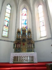 altar1.jpg